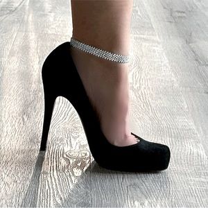 Amber Sceats Crystal Anklet